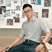 Yixin Zeng