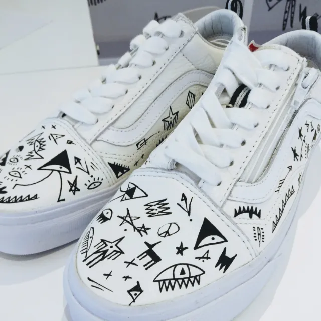 Decorative shoes