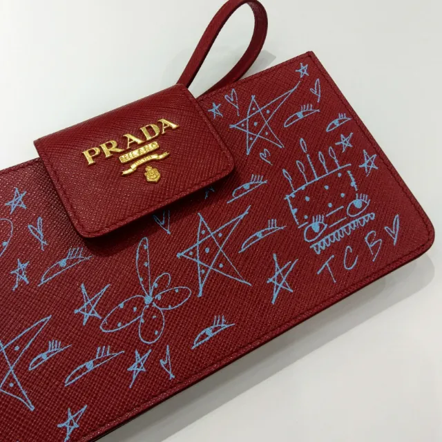 Prada bag scribble