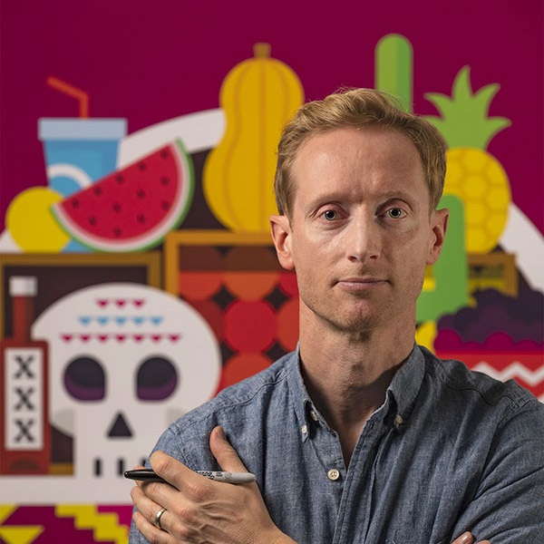 Stuart Holmes